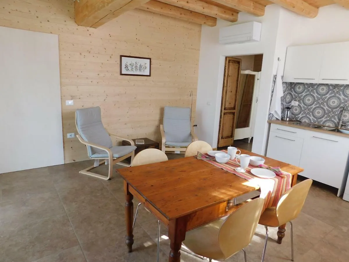Hotel La Casa Di Paglia San Felice del Benaco Gasthof