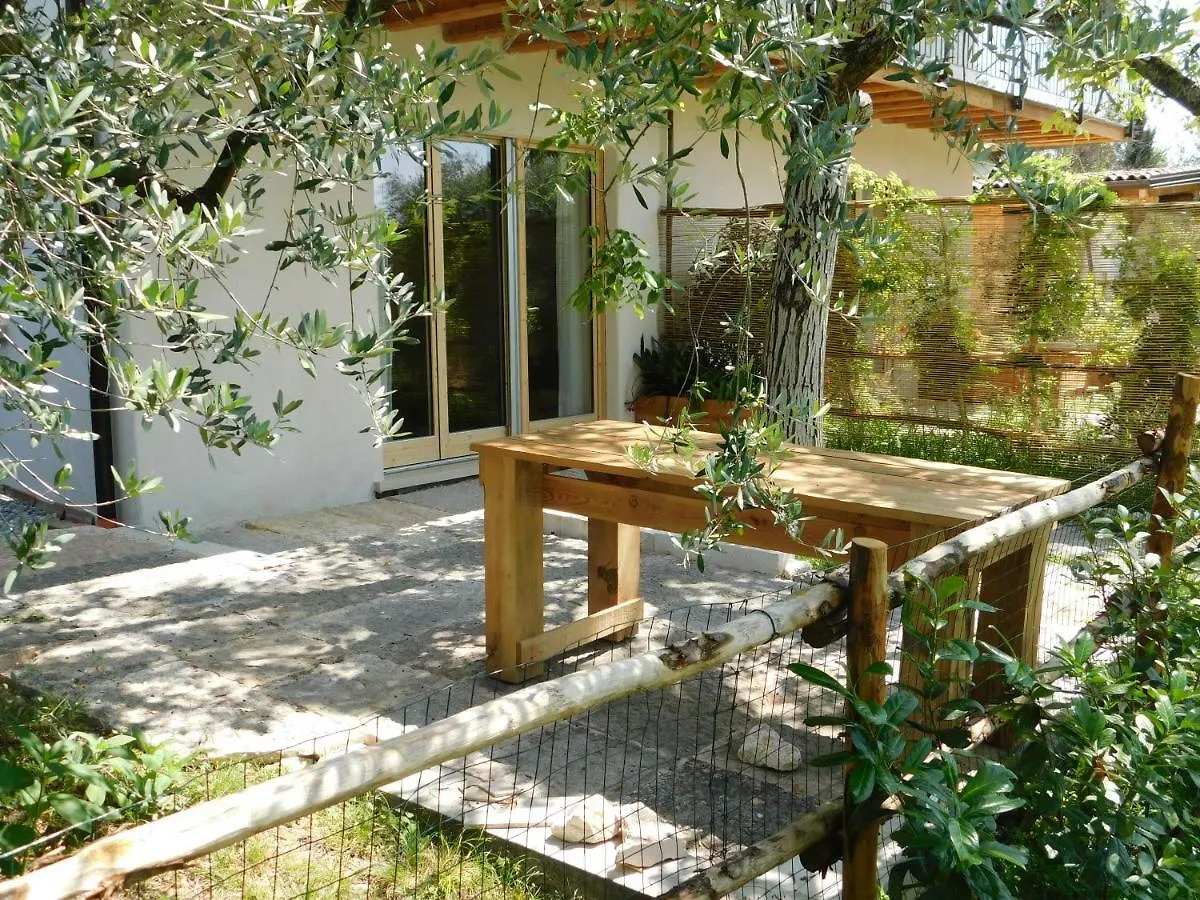 Hotel La Casa Di Paglia San Felice del Benaco 0*,
